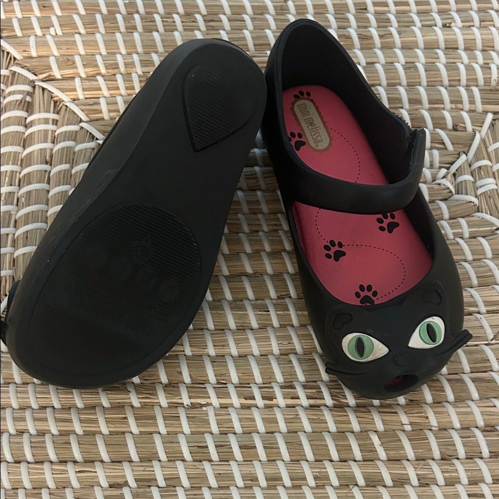 Mini Melissa Black Cat Face Dress Shoes